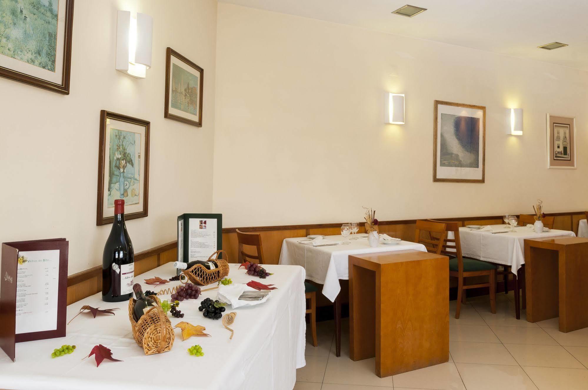 Agua Hotels Nelas Parq Bagian luar foto